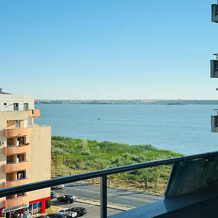 Summerland Tower Lejlighed *